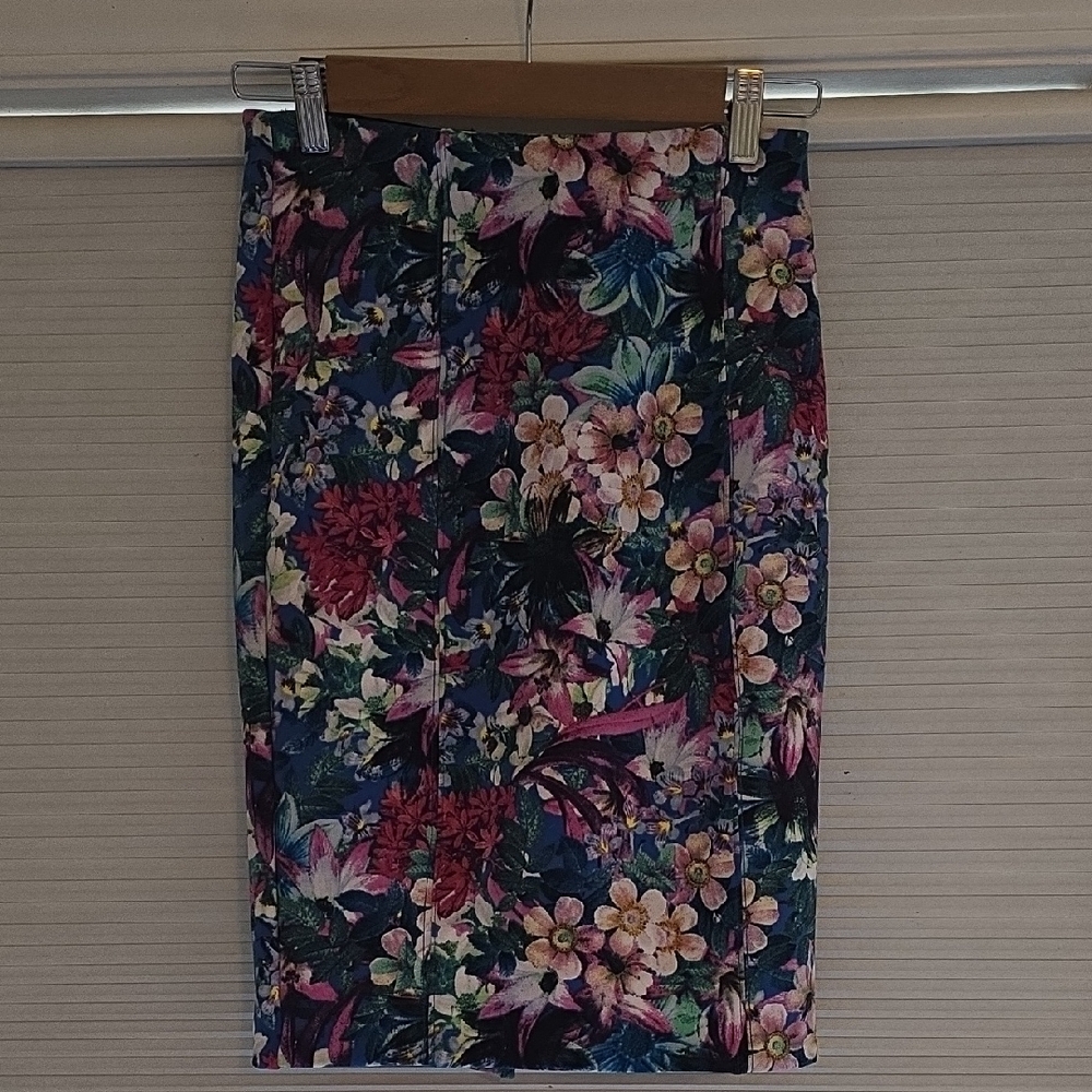Guess Floral Pencil Skirt - Multicolor